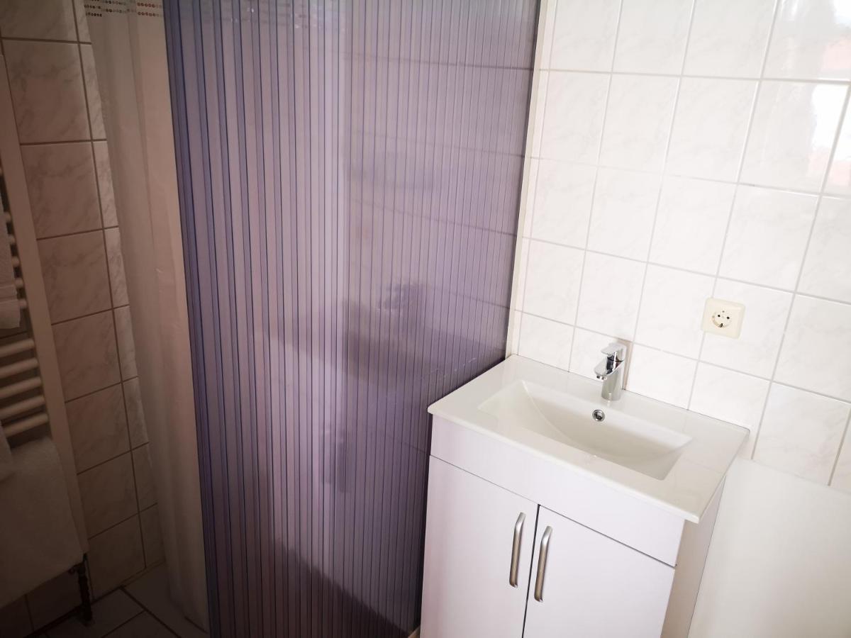 Beliebtes City-Apartment Reutlingen Exterior photo